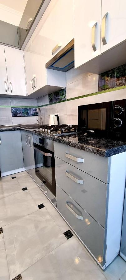 Центр Апарт Apartment Ternopil Bagian luar foto